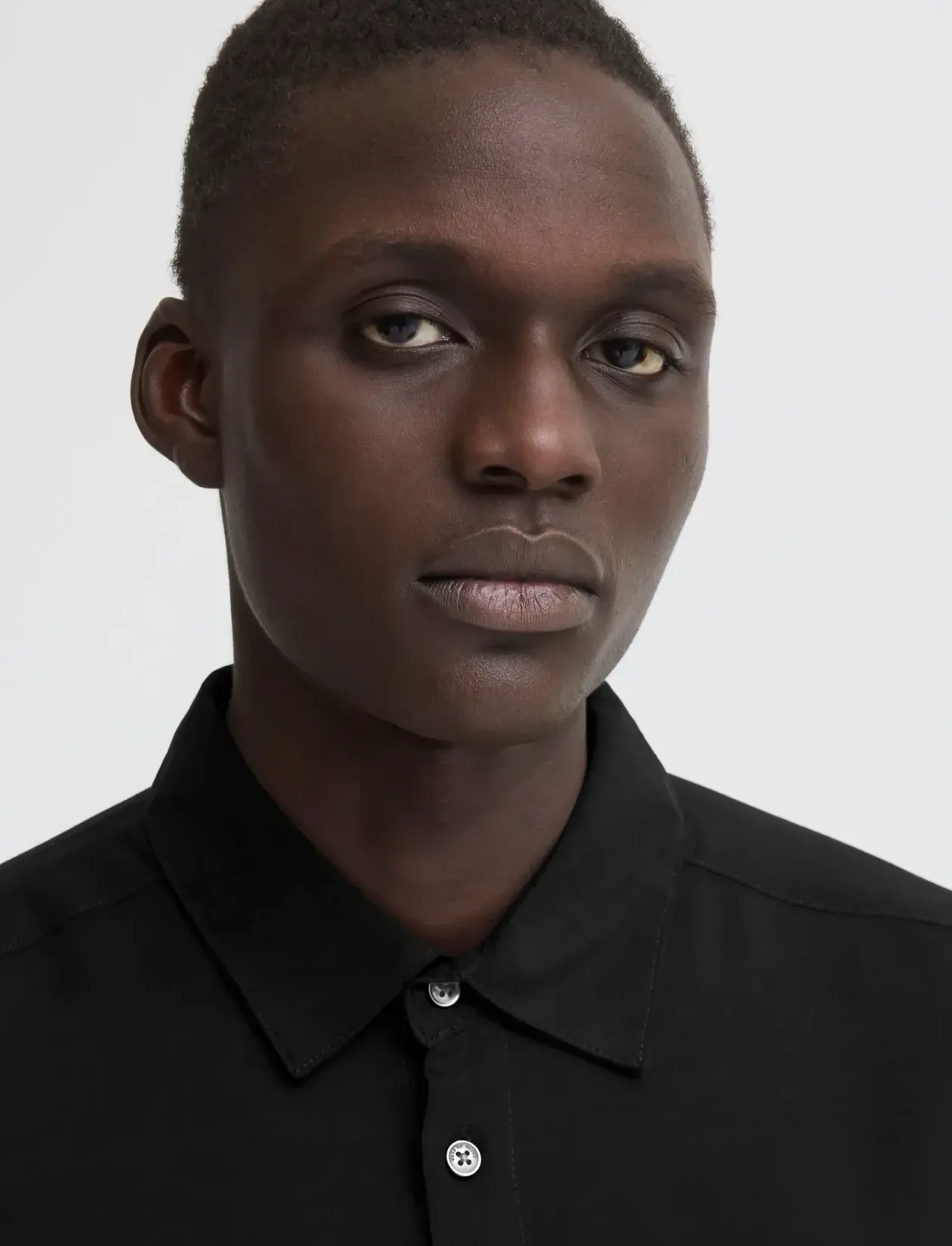 BHELLIOT SHIRT NOOS - Kortærmede