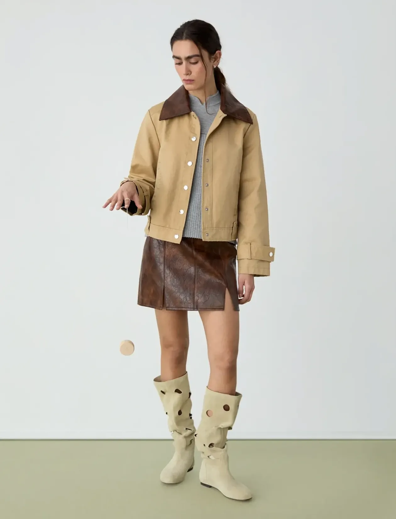 BRAIDY BEIGE JACKET - Lette jakker