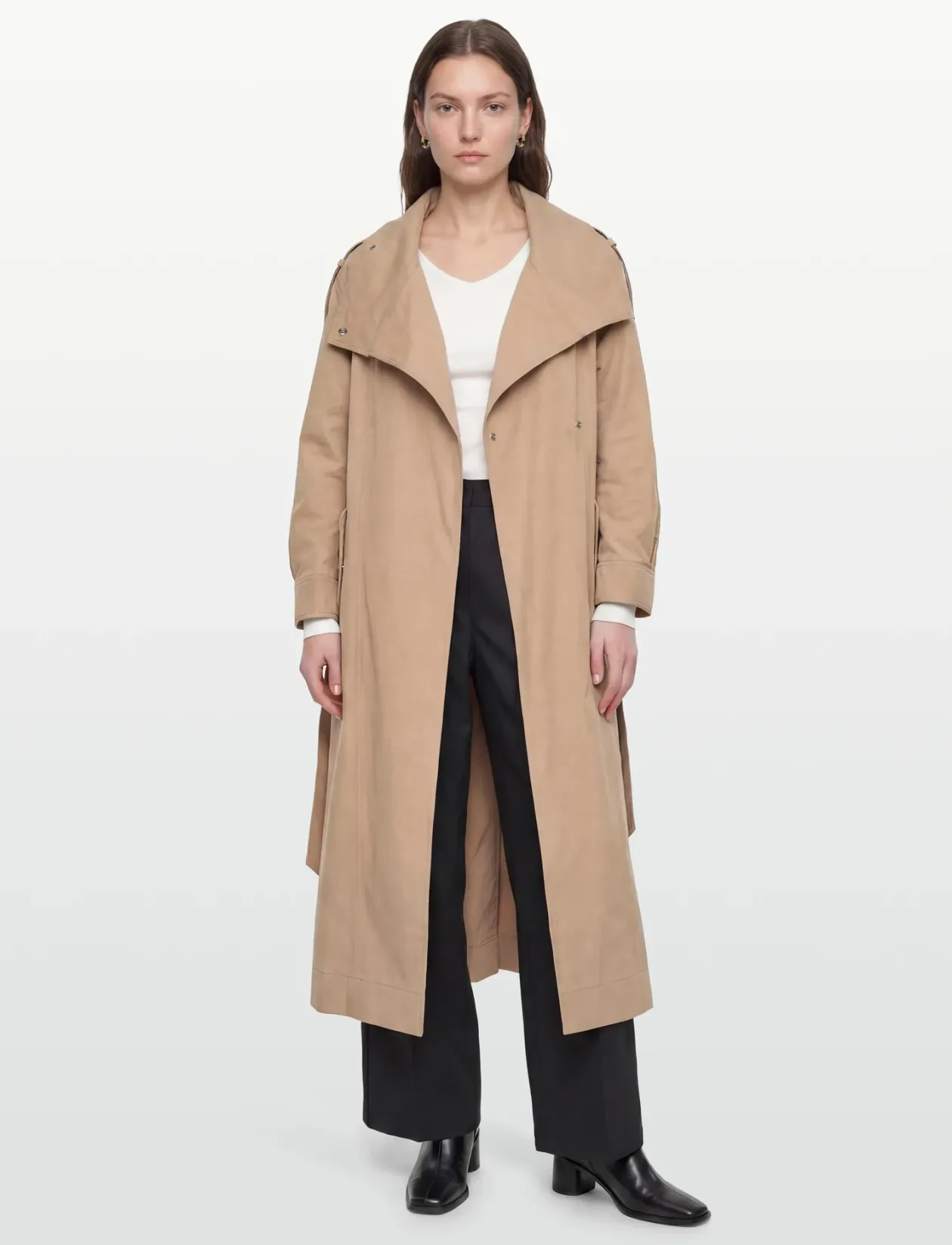 C_Clarina - Trenchcoats