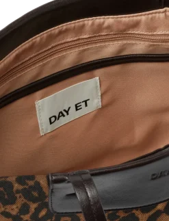 Day Wild Leo Bag - Tote Bags