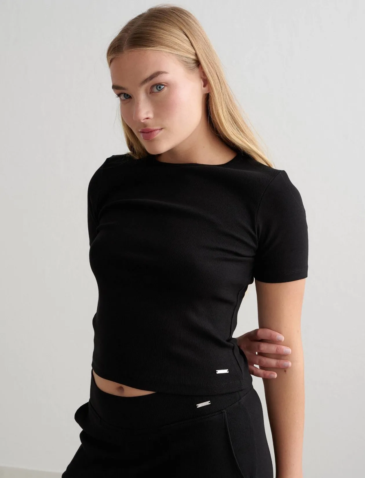 Ease Ribbed Short Sleeve - T-Shirts