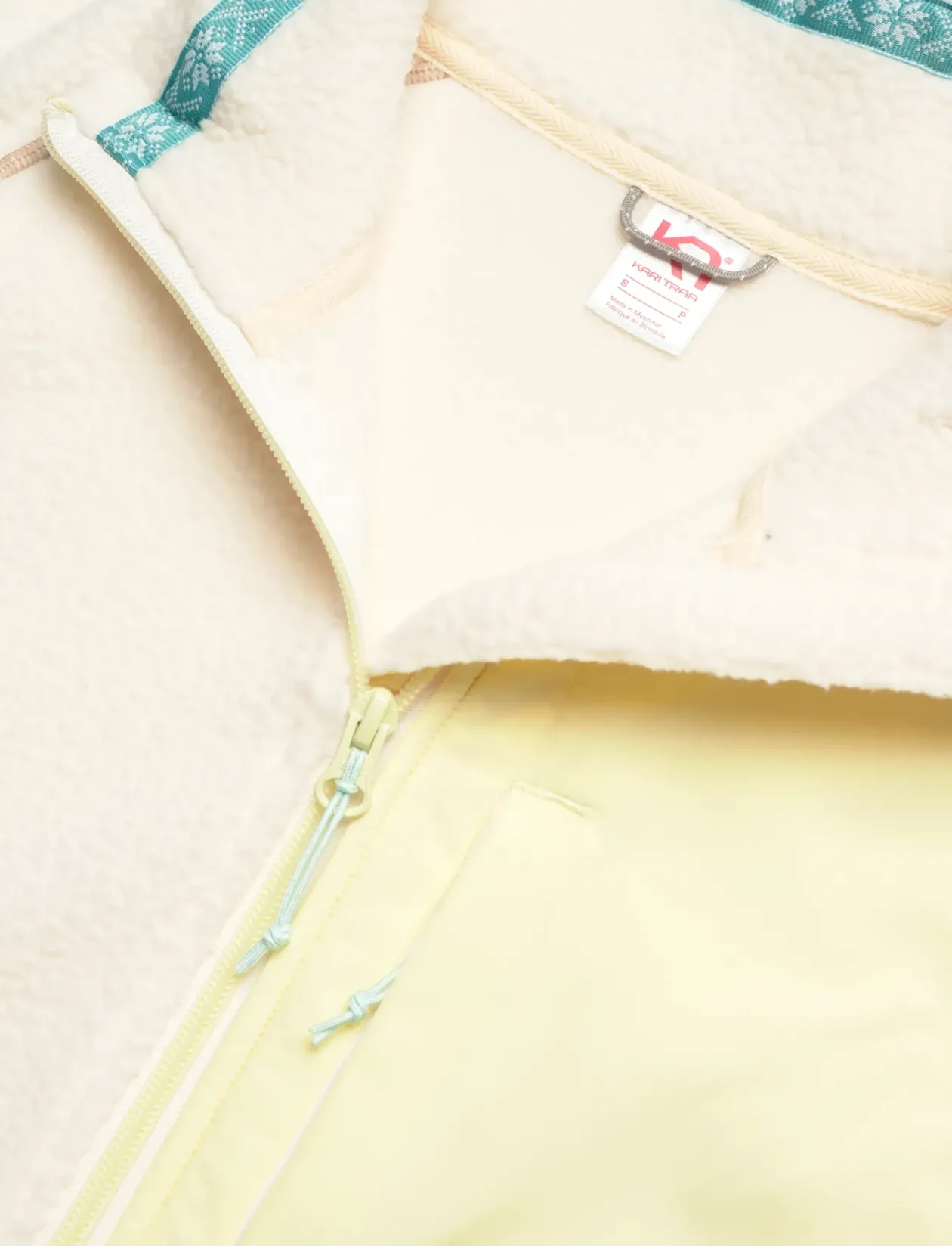 EMMA VEST - Veste