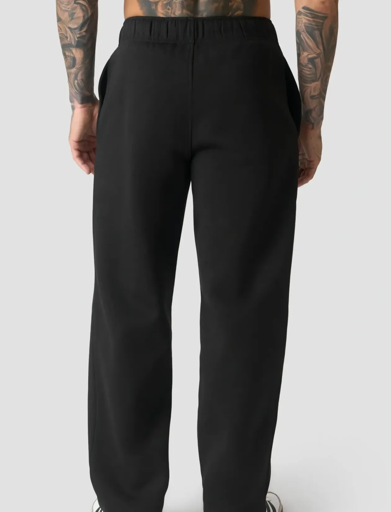 Everyday Straight Pants M - Sweatpants