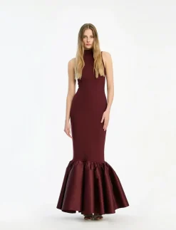 FITTED MAXI DRESS - Maxikjoler