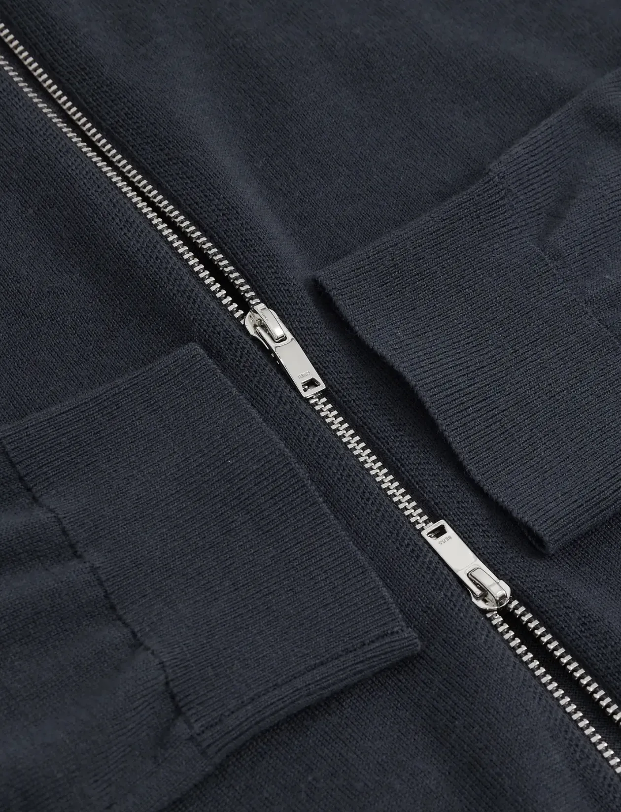 HAMPSHIRE - Fullzip strik