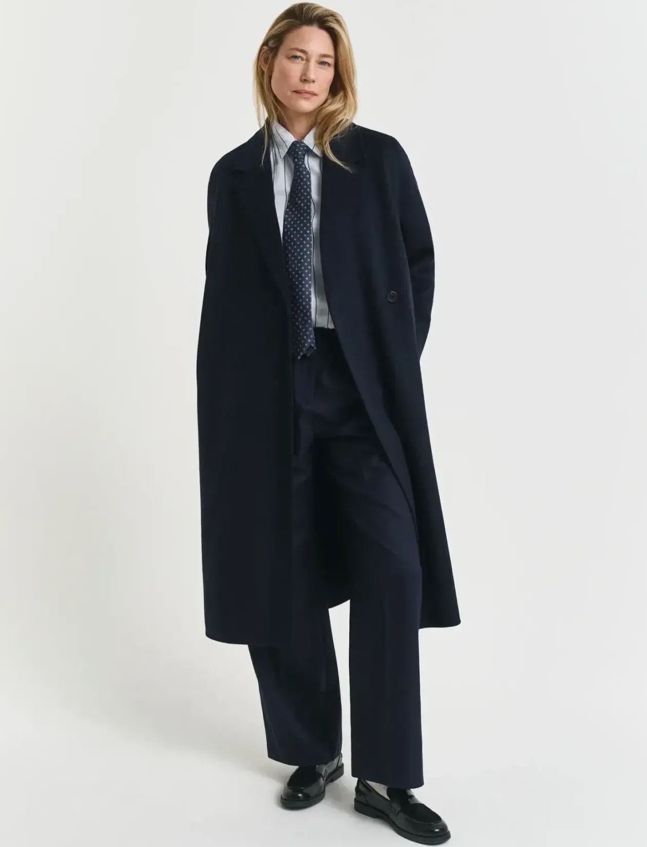 HANDSTITCHED BELTED COAT - Uldfrakker