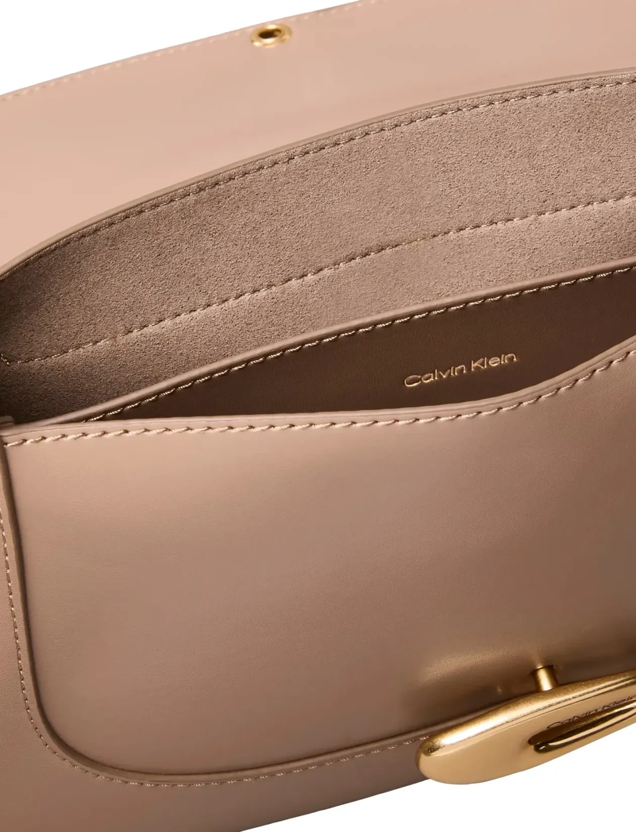 HARDWARE FLAP MEDIUM CROSSBODY - Crossbody Bags