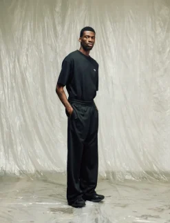 Isnurh Basement Wide Trackpants - Casual