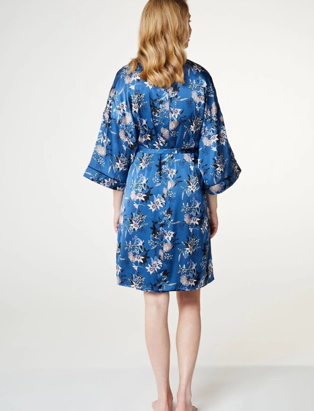 Jean Kimono - Kimonoer