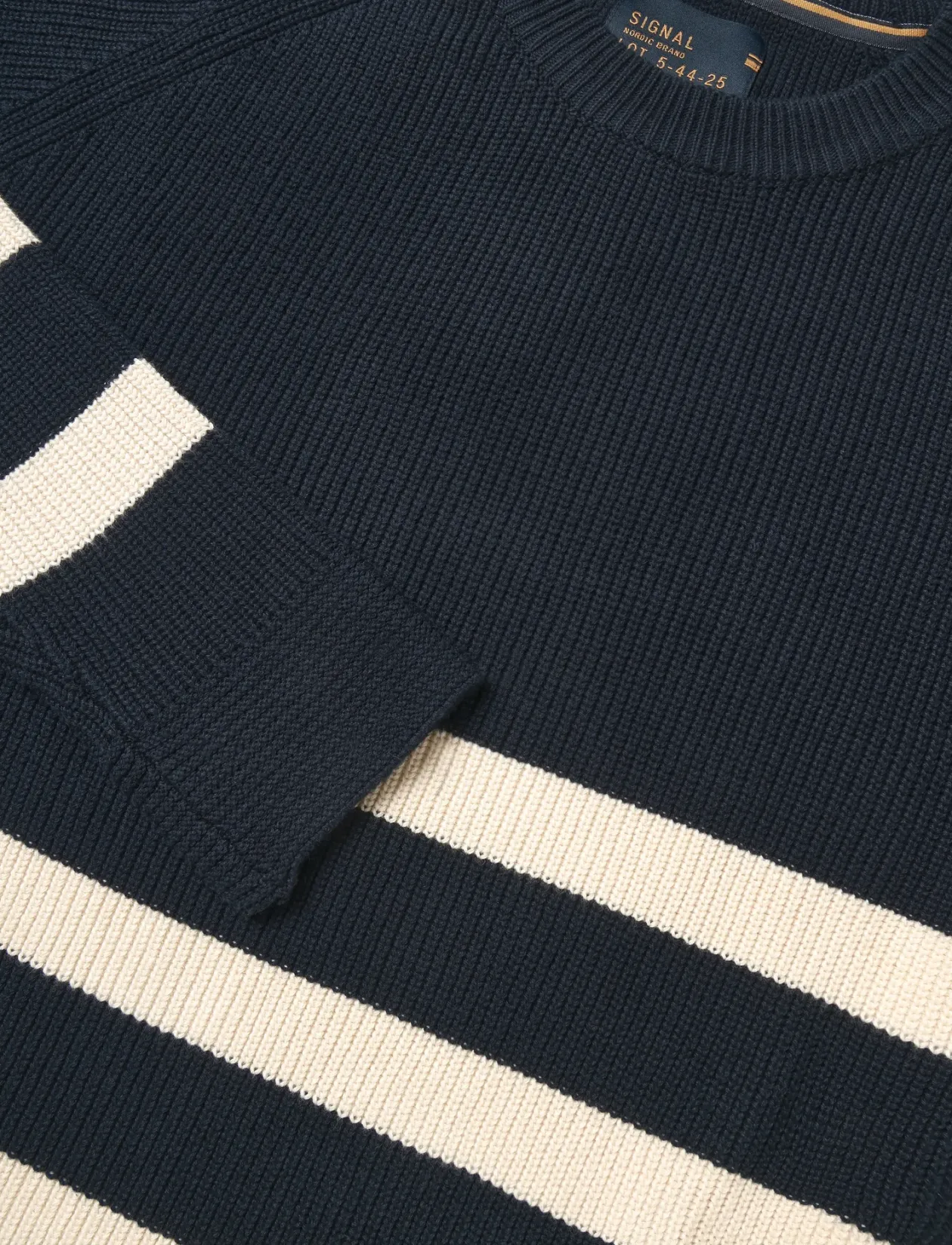 KALVINSI RIB STRIPE - Rund hals