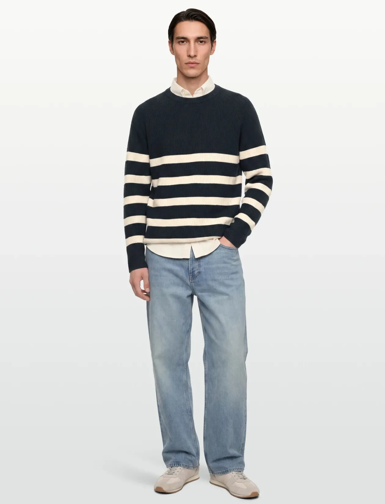 KALVINSI RIB STRIPE - Rund hals