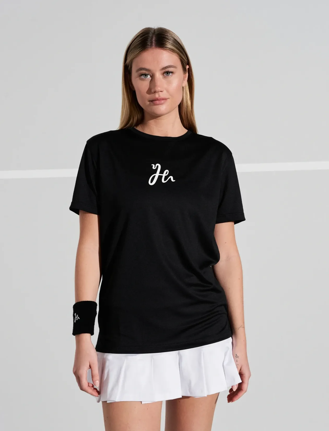 Laura Tee - T-Shirts