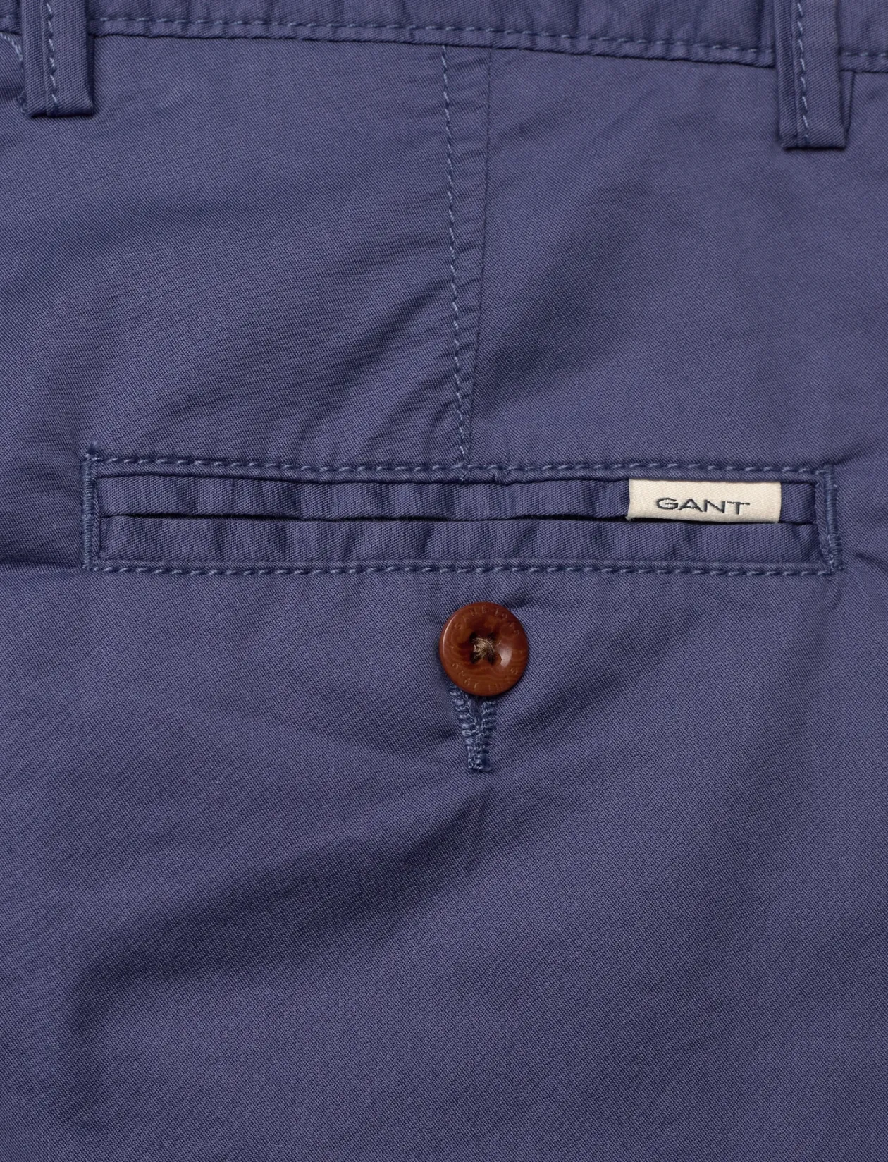 LIGHTWEIGHT CHINO SHORTS - Shorts