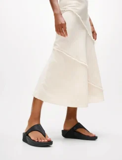 LULU SHIMMERGLITZ TOE-POST SANDALS - Platformsandaler