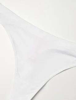 Modal String Brief - String