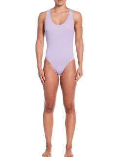 Nike Elevated Essential Pucker Crossback One Piece - Badedragter