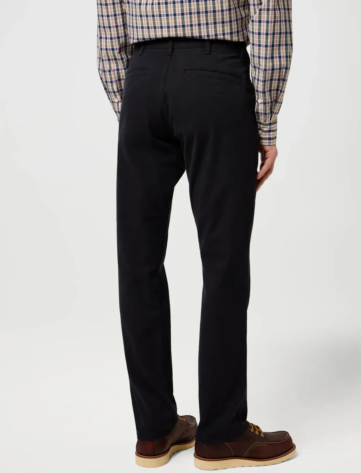 REGULAR CHINO - Chinos