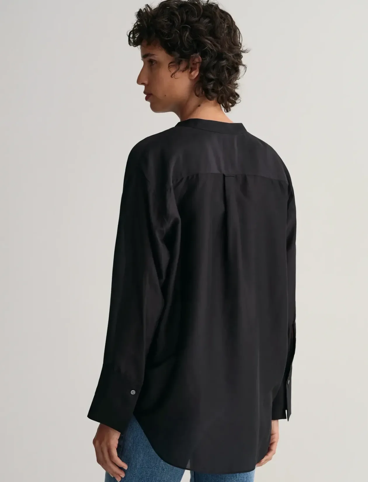 RELAXED STAND COLLAR BLOUSE - Langærmede bluser