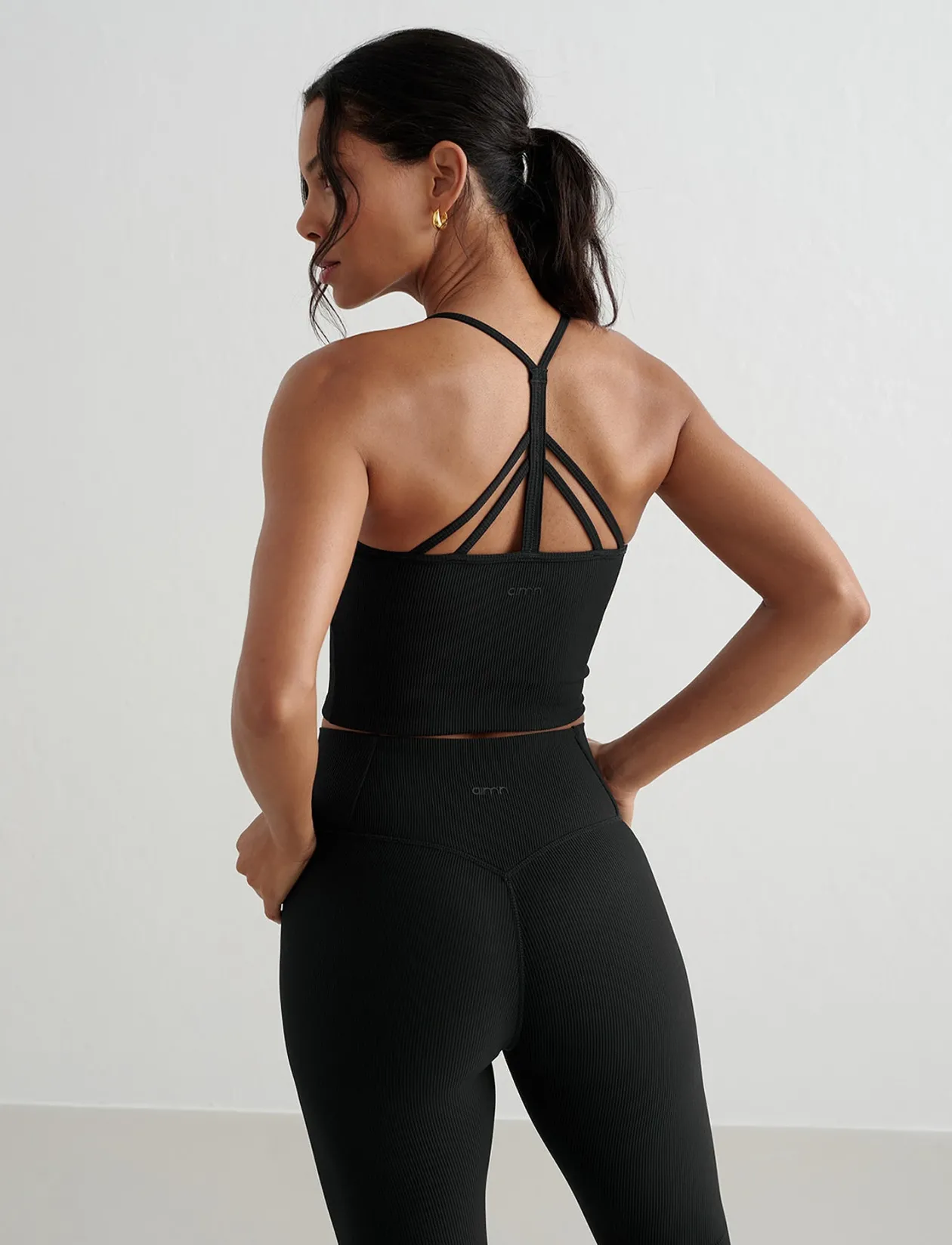 Ribbed Performance Bralette - Sports-bh'er