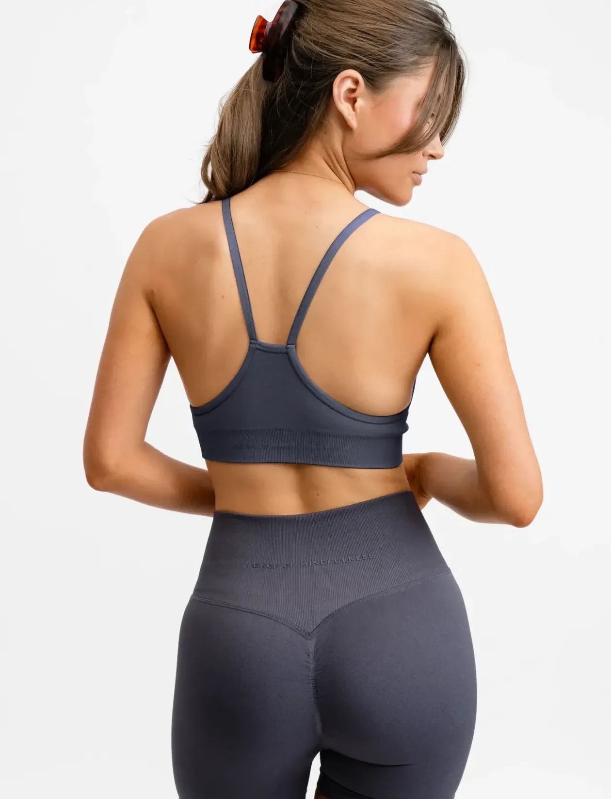 SEAMLESS V SHAPE BRA - Sports-bh'er