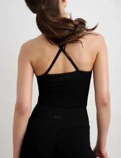 Shape Seamless Cross Back Bralette - Sports-bh'er