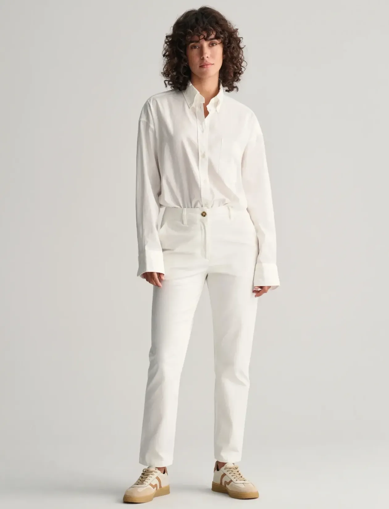 SLIM CHINOS - Chinos