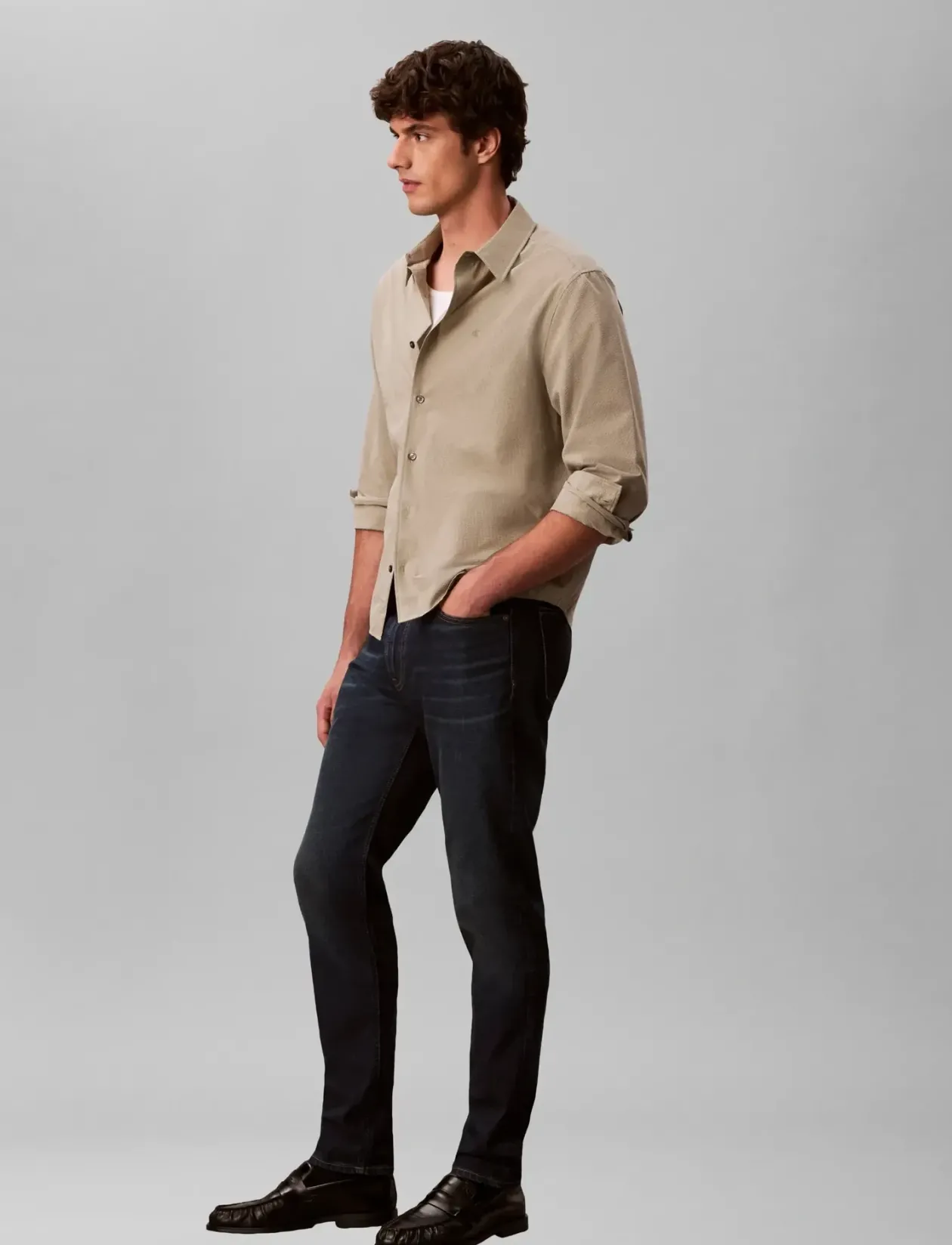 SLIM TAPER SULLIVAN JEAN - Tapered jeans