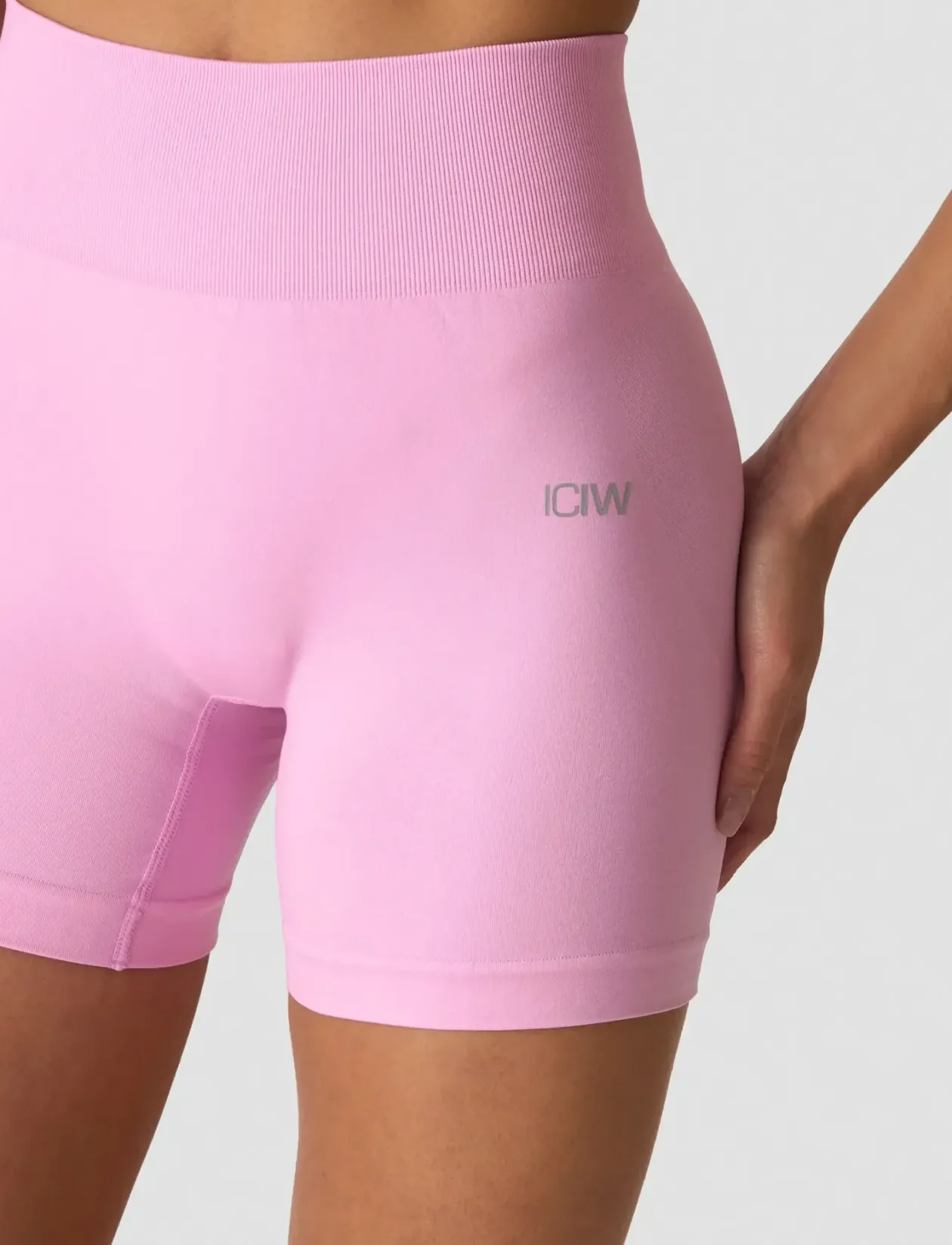 Smooth Seamless Midi Shorts W - Træningstights