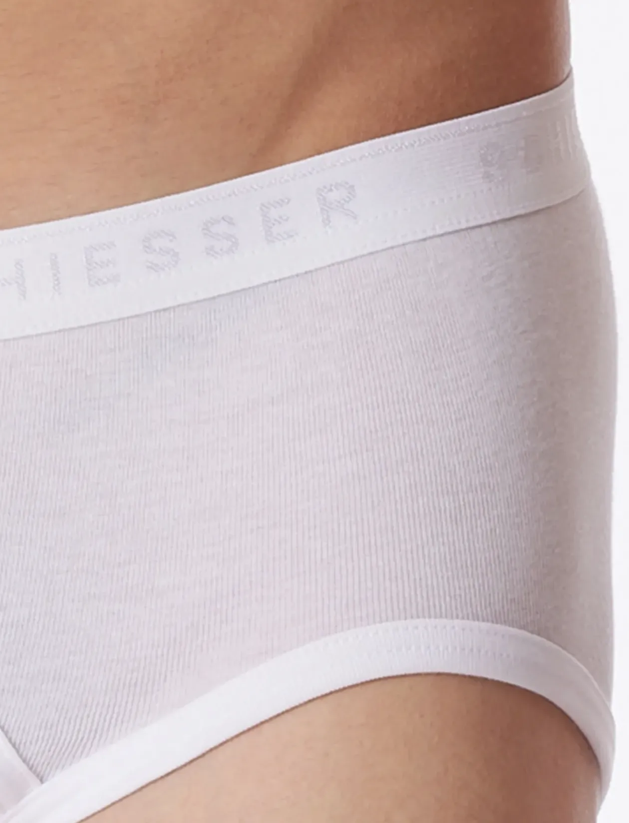 Sportsbrief - Briefs