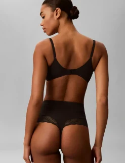 THONG - String
