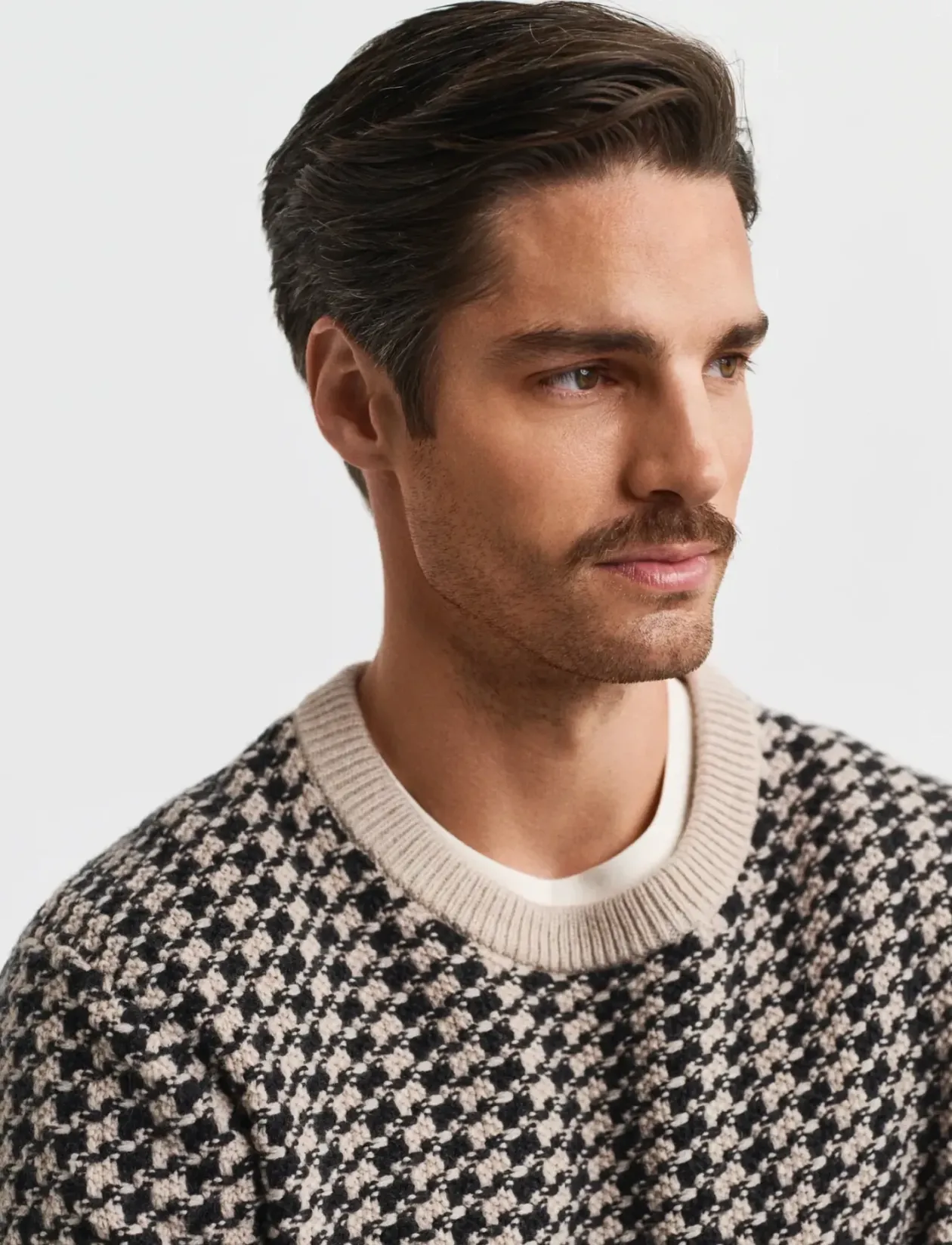 2-TONE TEXTURE C-NECK - Rund hals