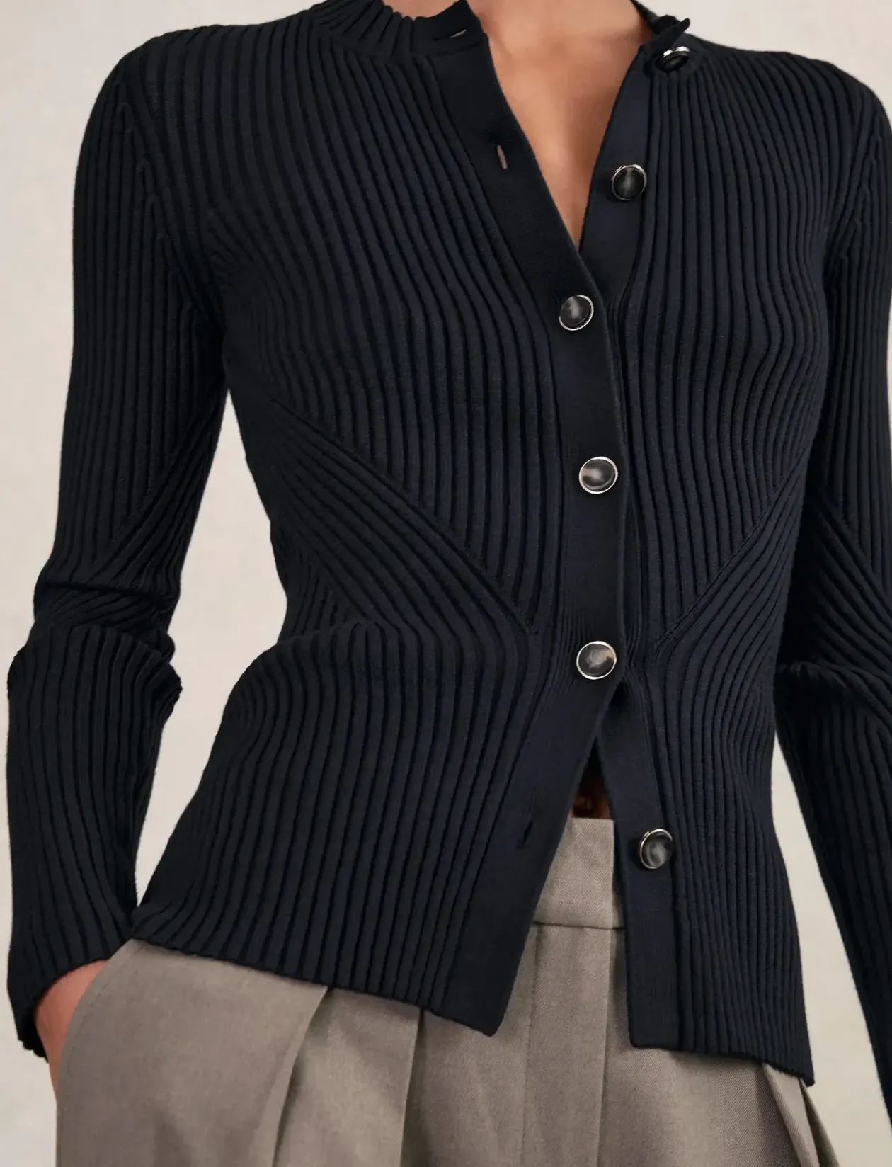TULA - Cardigans