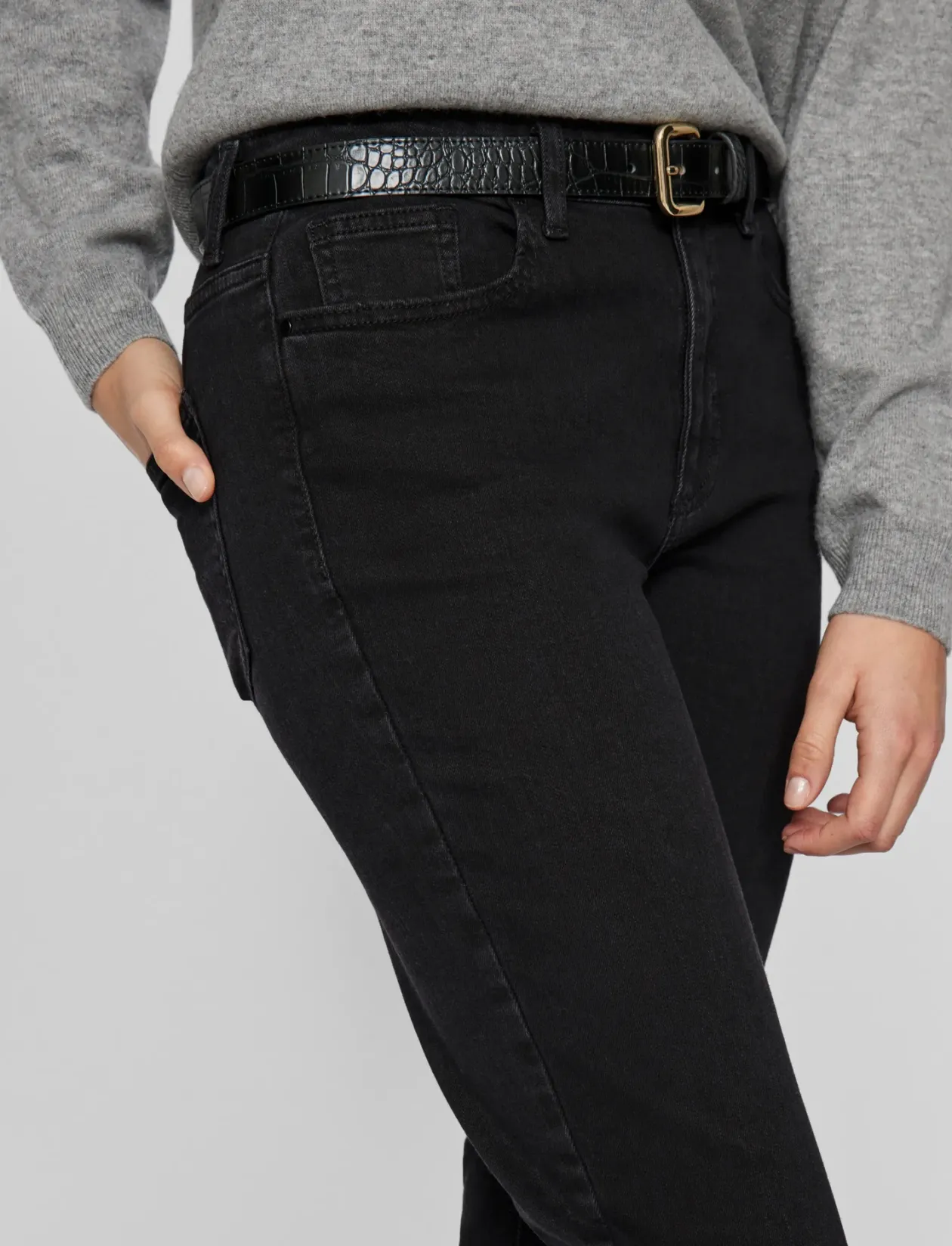 VIBETTY RW FLARED JEANS BLK OSC221-NOOS - Flared jeans