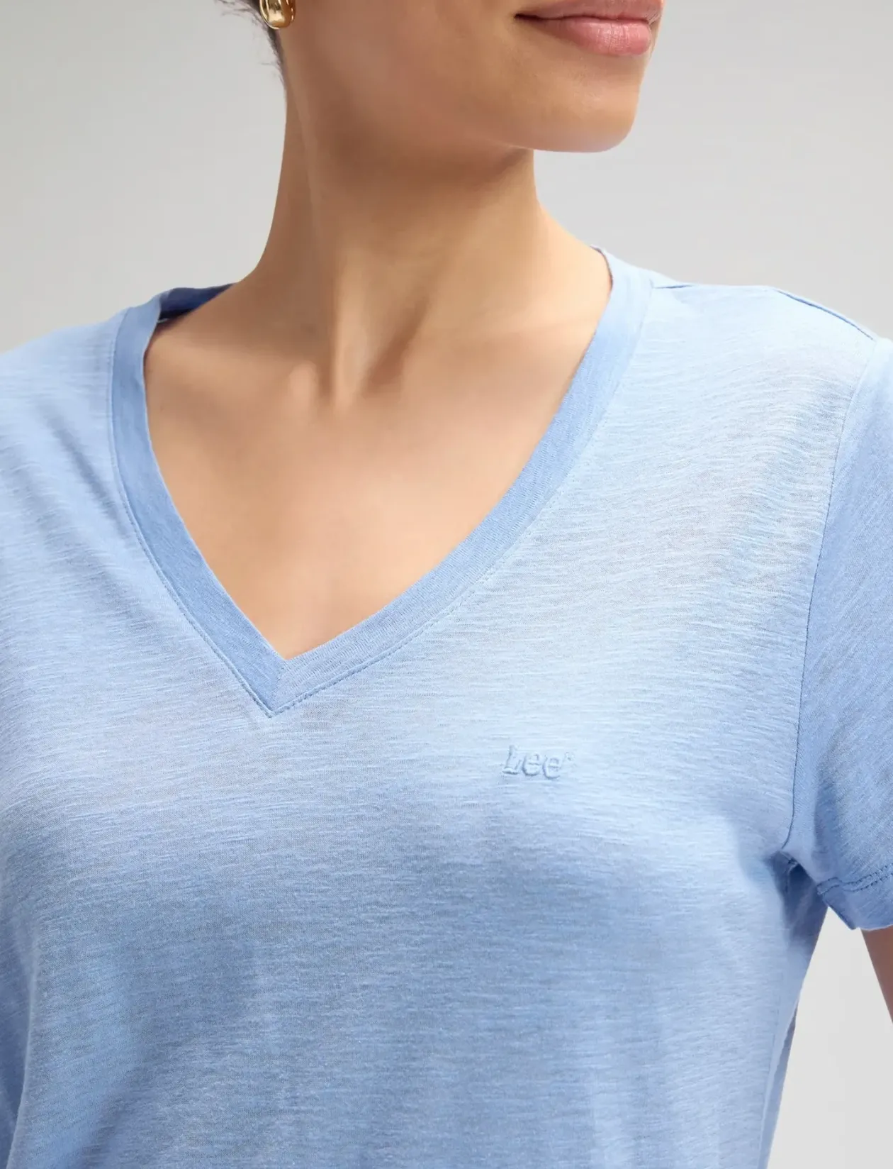 V NECK TEE - T-shirts