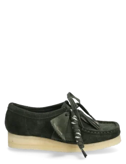 Wallabee. D - Loafers