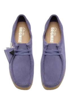 Wallabee. D - Loafers