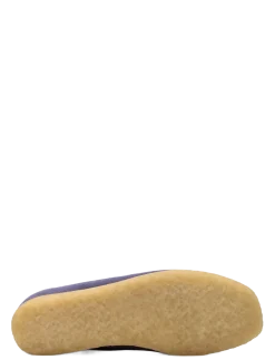 Wallabee. D - Loafers