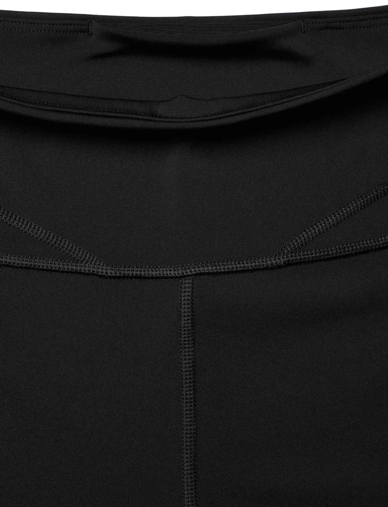 W PUMA SHAPE SHORT TIGHT 4" - Træningsshorts
